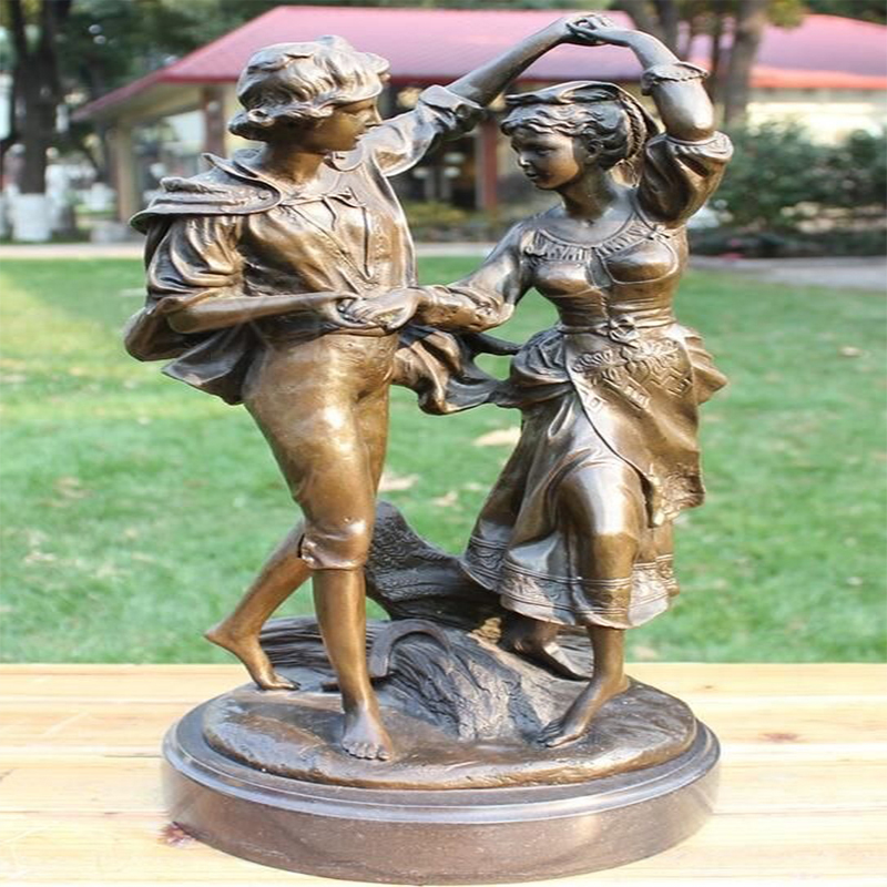 Bronze Life-Size Dancing Couple Sculpture – Heart Figure para sa Dekorasyon ng Parke