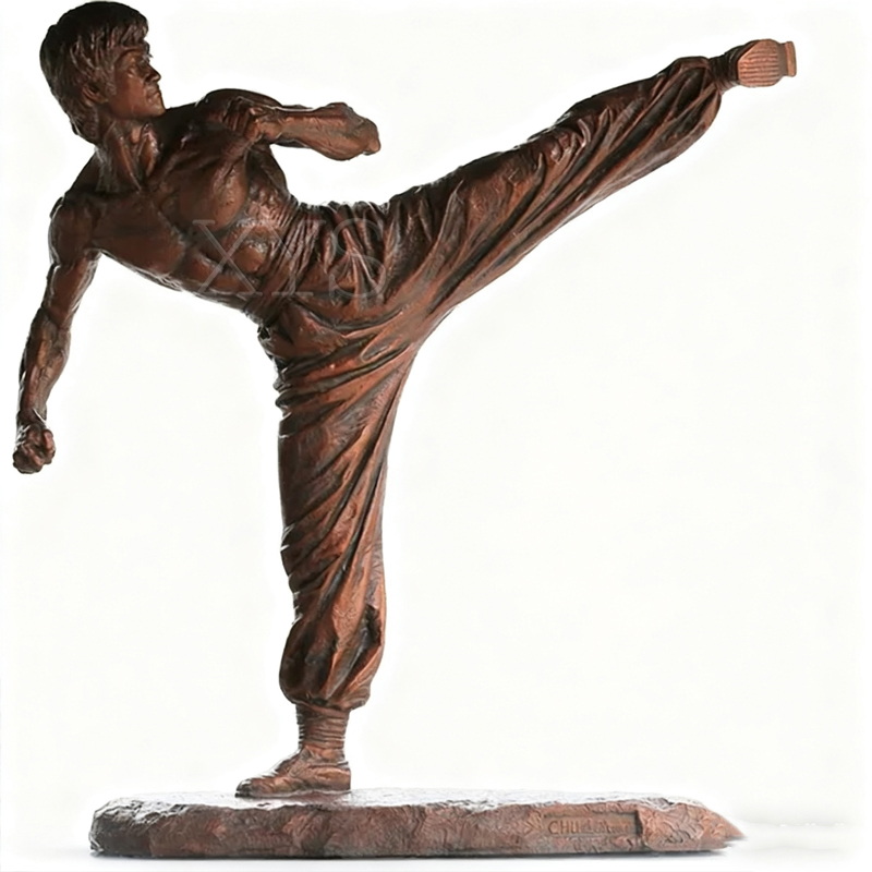 Bronse Life-Size Bruce Lee Martial Arts Sculpture – Outdoor Display